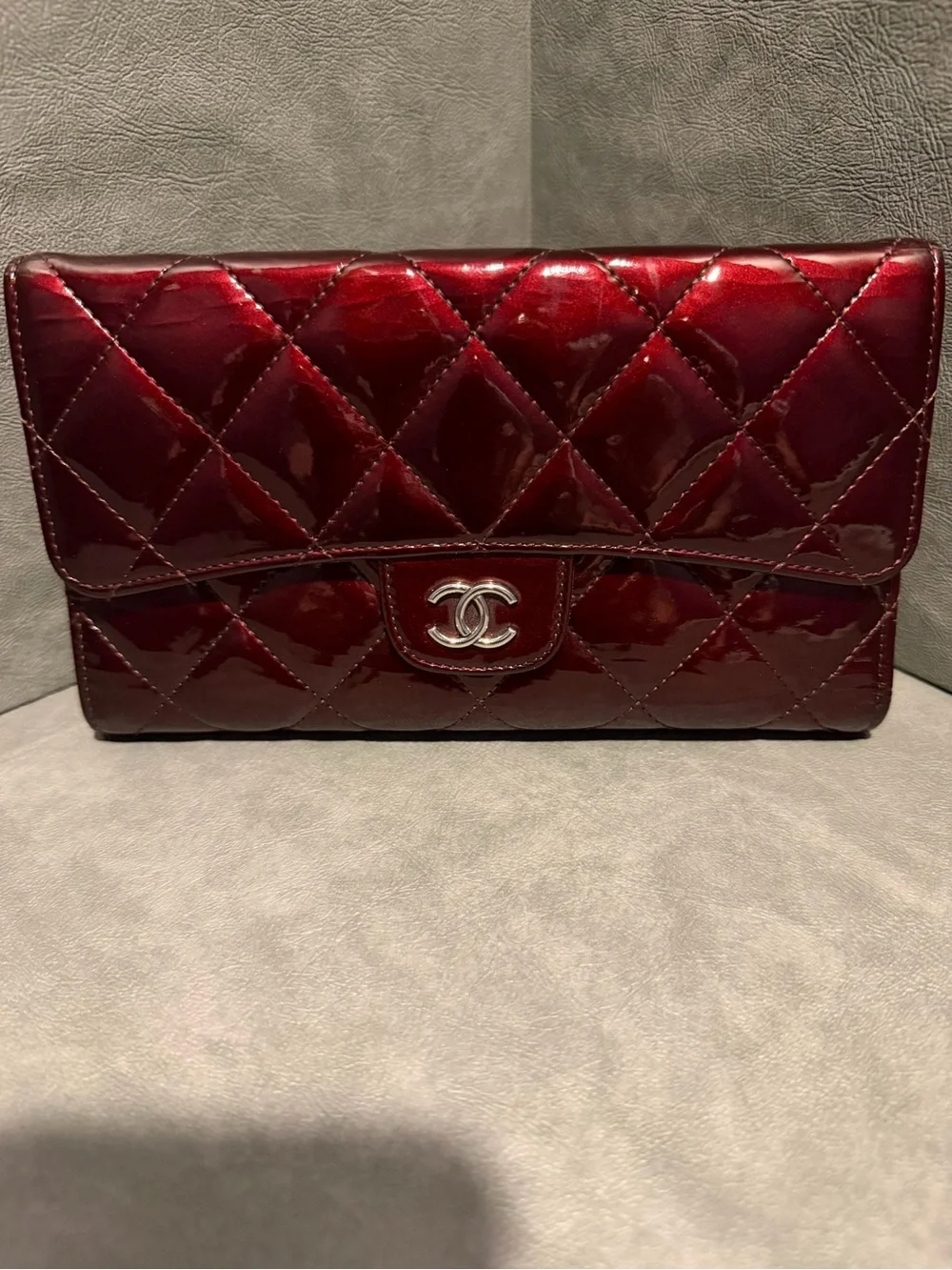 CHANEL Wine Red Medium Flap Patent Wallet Hologram w/ Chain and Authent Cert